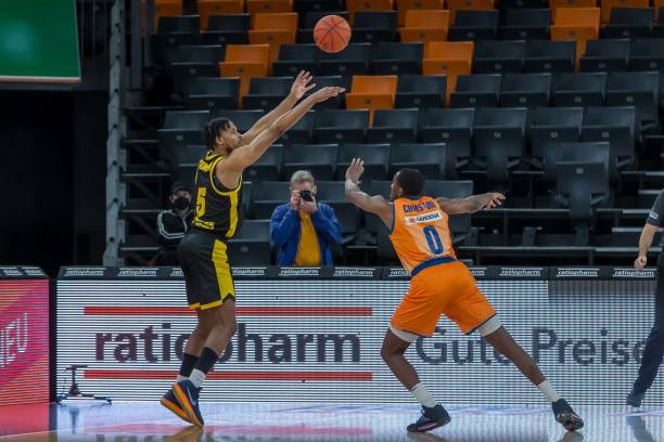 到赛后休息 到赛后休息